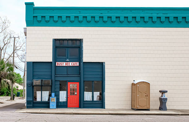 Best Portable restroom trailer rental  in Leadington, MO